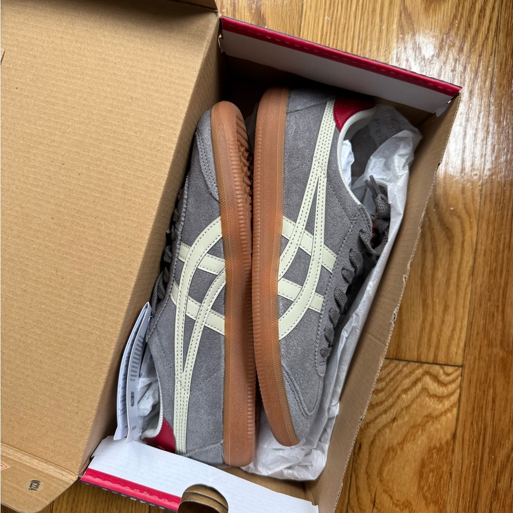 Onitsuka Tiger Tokutens | Charcoal and Birch